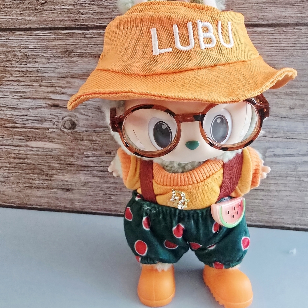 Fashion Labubu Outfit